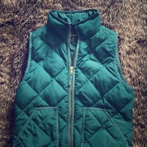 hunter green J.crew vest